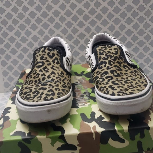 Vans Classic lepard and zebra - Picture 4 of 5